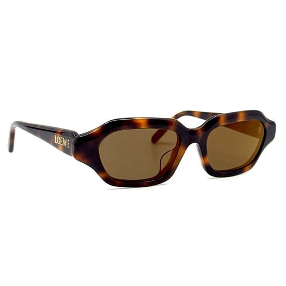 Loewe Accessories - NEW!! LOEWE Sunglasses LW40157U 52G Authentic